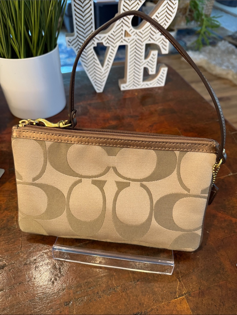 Coach Beige & Brown Floral Appliqué Wristlet - Picture 8 of 8